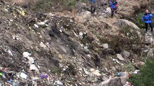 Bí ẩn chồng chất trong vụ rơi máy bay ở Pháp