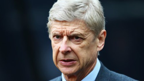 Arsene Wenger tố HLV Monaco là ‘kẻ dối trá’