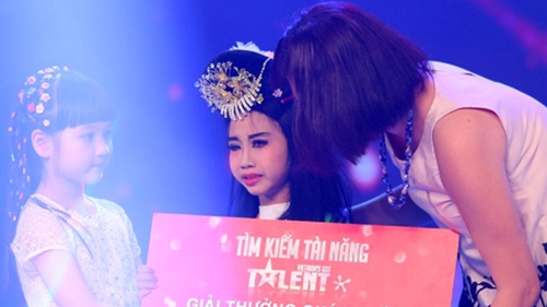 Tỉnh Bắc Ninh thưởng Quán quân Vietnam’s Got talent 2015 Nguyễn Đức Vĩnh 10 triệu