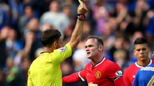 ‘Hung thần’ của Man United cầm còi trận derby Manchester