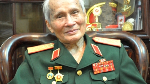 Kỷ niệm 40 năm Giải phóng miền Nam: Tướng Thước kể chuyện từng bị "báo tử nhầm"...