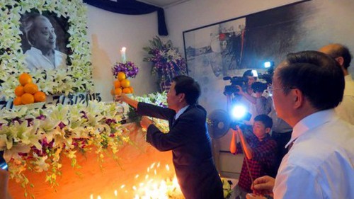 Chiếu phim 'Lê Bá Đảng - Từ Bích La đến Paris' sau 49 ngày mất của họa sĩ