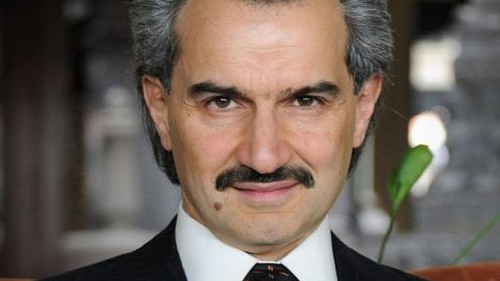 Hoàng tử Saudi Alwaleed bin Talal: Cho gia sản 'tỉ đô' chỉ để khoe giàu?