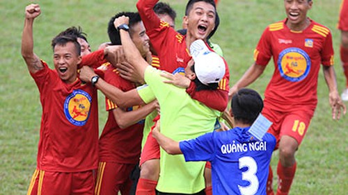 VCK U17 quốc gia 2015: Lạ lùng U17 Quảng Ngãi