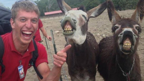 Những quý ông... khó đỡ