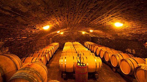 Quê hương rượu vang Champagne và Bourgogne cũng thành di sản văn hóa thế giới