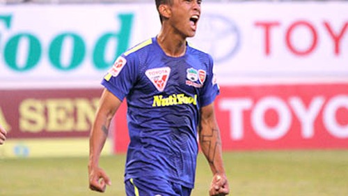 Tiền đạo Lê Hoàng Thiên từng là 'đồ bỏ'