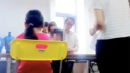 Từ chuyện cô giáo cung Bọ Cạp: Khi cô trò ở hai đầu chiến tuyến...