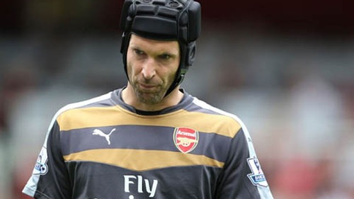 ẢNH CHẾ Petr Cech: Wenger đến gặp Mourinho đòi lại tiền, Cech là điệp viên của Chelsea
