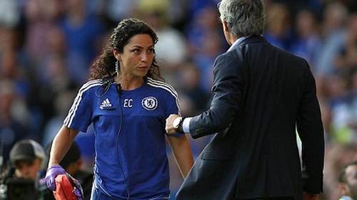 Nữ bác sĩ Eva Carneiro có quyền khiếu kiện, yêu cầu Mourinho xin lỗi