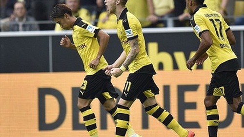 Dortmund đại thắng Gladbach 4-0 ở trận ra mắt của HLV Thomas Tuchel