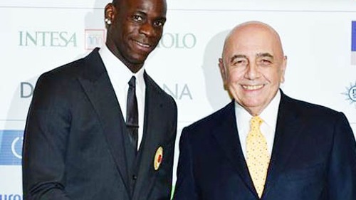 GĐĐH Milan xác nhận sắp mượn Mario Balotelli từ Liverpool