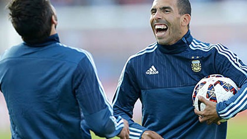 9h30 ngày 9/9, Argentina - Mexico: Đánh thức bản năng Tevez