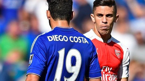 CẬP NHẬT tin tối 25/9: Suarez đã 'hôn' Chiellini. Wenger: 'Paulista hối hận vì việc nhận thẻ đỏ'