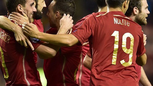 Cục diện vòng loại EURO 2016: Thêm Thụy Sĩ và Tây Ban Nha giành vé