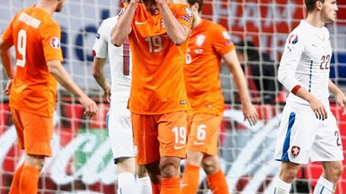 Con số & Bình luận: Sau 32 năm, Hà Lan trở thành khán giả VCK EURO