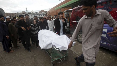 Động đất 8,1 độ richter làm rung chuyển 3 quốc gia, con số thương vong chưa dừng lại