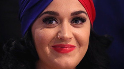 Năm 2015, Katy Perry kiếm nhiều tiền nhất trong làng nhạc