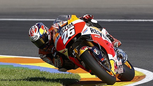 Moto GP 2015: 3 điểm phạt Rossi và chức vô địch thứ 3 của Lorenzo