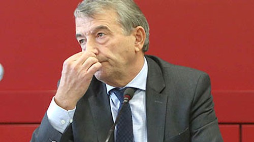 Vì sao Chủ tịch LĐBĐ Đức từ chức?