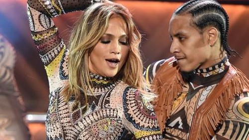 Giải Âm nhạc Mỹ 2015: Ariana Grande vượt Taylor Swift, giành giải Nữ nghệ sĩ Pop/Rock được yêu thích