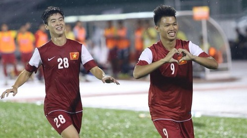 Sau 1 năm, bóng đá Việt Nam đã thắng Thái Lan