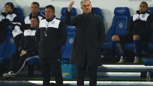 Chelsea khủng hoảng: Học trò nào đã phản bội Mourinho?