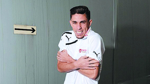 Gabriel Paulista: Chuyện về tháng lương đầu tiên bị đánh cắp