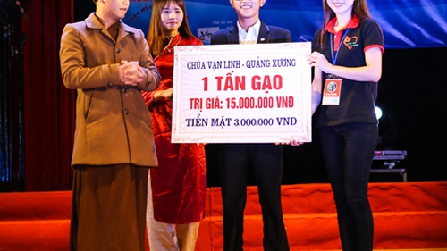 Đêm nhạc mang 'Đông ấm' về cho người nghèo xứ Thanh