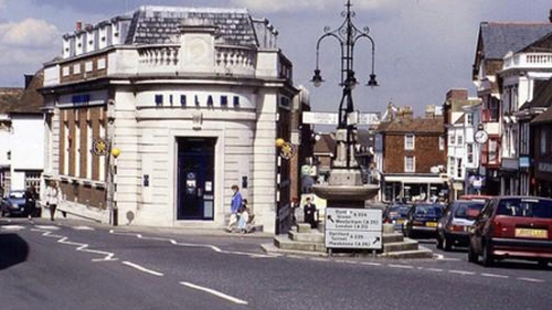 Thư châu Âu: Ở nơi 'tử tế nhất Vương quốc Anh'