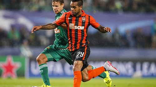Alex Teixeira chỉ trích Shakhtar vì khước từ Liverpool