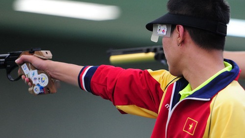 Xạ thủ Ngô Ngân Hà và phát súng mở đường