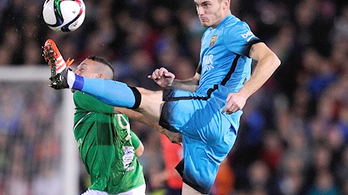 Thomas Vermaelen: 'Barca mạnh nhờ đá ma giỏi'