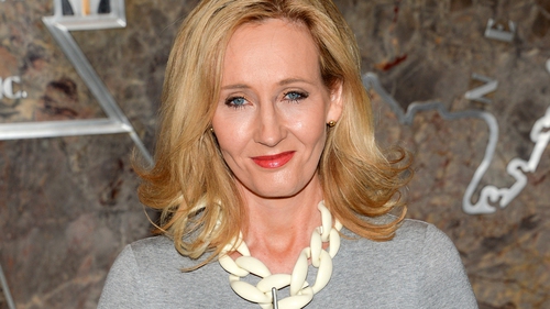 JK Rowling bị chỉ trích 'chiếm hữu văn hóa' của thổ dân da đỏ