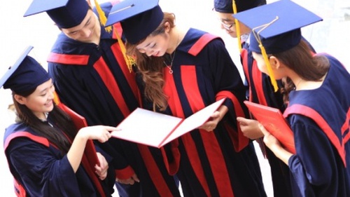 Nỗi buồn cử nhân