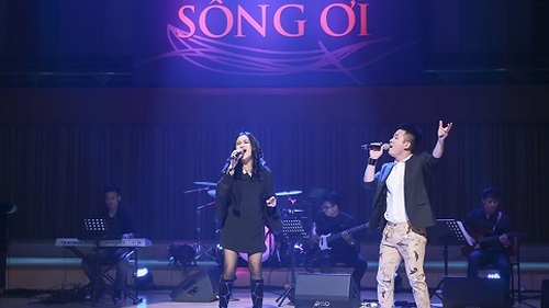 Tùng Dương, Thanh Lam cùng góp hơn 1,7 tỉ đồng xây 'nhà chống lũ'