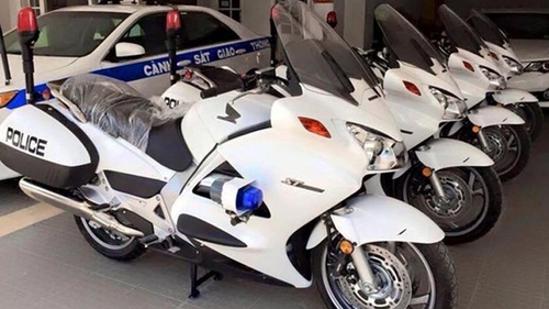 TP. HCM tiếp nhận 100 xe mô tô đặc chủng phục vụ phòng chống tội phạm