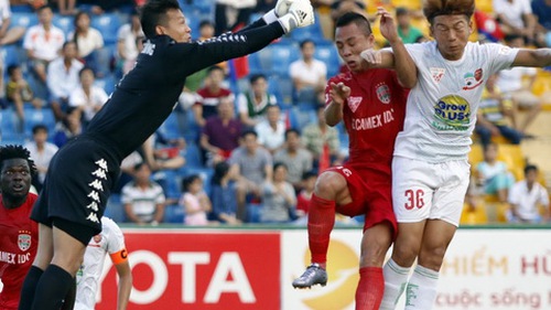 Chuyên gia Đoàn Minh Xương: 'Bóng đá Việt Nam đầy cám dỗ'