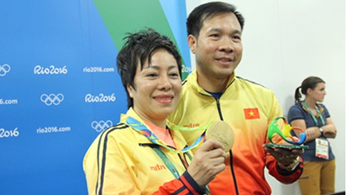 Nỗi niềm HLV Nguyễn Thị Nhung sau tấm HCV của Hoàng Xuân Vinh