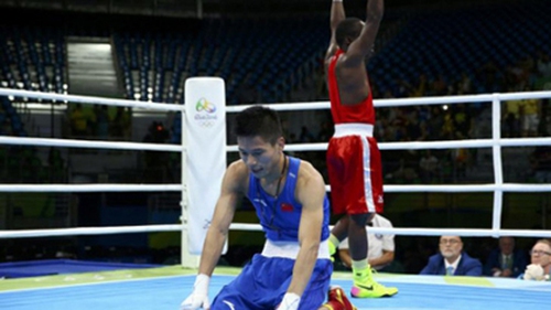 Võ sỹ Trung Quốc bị HỚ với pha ăn mừng 'hụt' ở Olympic 2016