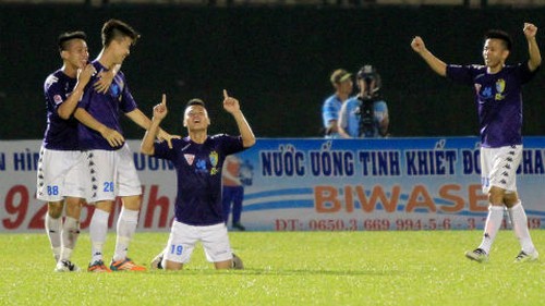 Chủ tịch Hà Nội T&T: 'Không muốn vô địch thì nên nghỉ'