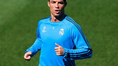 Ronaldo ‘béo’ chọn Messi, loại CR7 ra khỏi đội hình xuất sắc nhất mọi thời