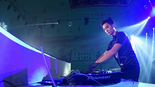SlimV trở thành DJ Việt Nam đầu tiên đến Asia Song Festival