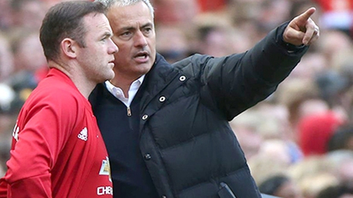 Chỉ Mourinho cứu được Rooney