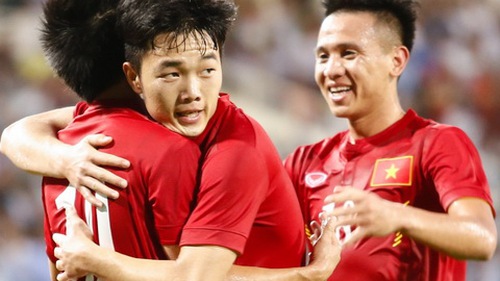 Xuân Trường về Việt Nam hai tuần trước AFF Cup 2016