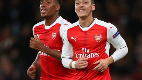 CẬP NHẬT tối 20/10: Iwobi tiết lộ thay đổi đặc biệt ở Arsenal. Oezil đặt điều kiện để ký hợp đồng mới