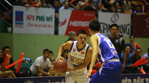 HCMC Wings thắng áp đảo HN Buffaloes, vé cuối vào chung kết chưa xác định