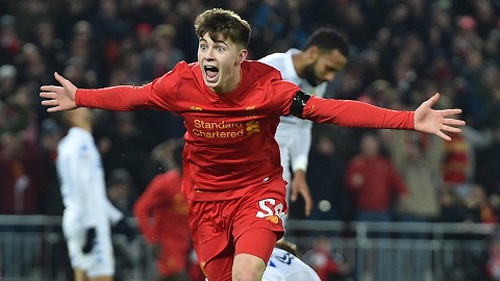 CĐV Liverpool phát cuồng vì tiền đạo vừa phá kỉ lục của Michael Owen