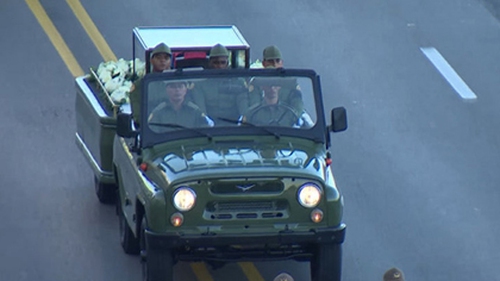 VIDEO: Cuba dùng xe Liên xô UAZ-469 và rơ moóc chở tro cốt lãnh tụ Fidel Castro