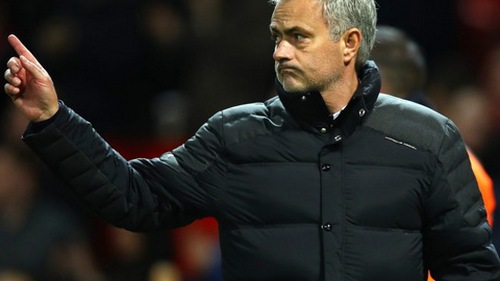 Mourinho & sự phản tác dụng của ‘chủ nghĩa quân phiệt’